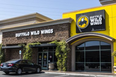 Las Vegas - Temmuz 2017 yaklaşık: Buffalo Wild Wings ızgara ve Restoran Bar. B-Dubs VI canlı spor, kanat ve bira bulabilirsiniz