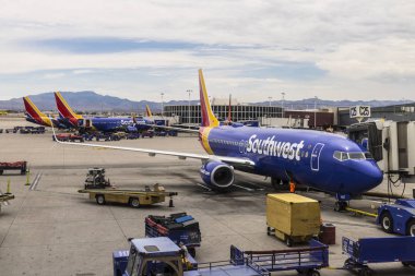 Las Vegas - Temmuz 2017 yaklaşık: Southwest Airlines Boeing 737s kalkışa hazırlanıyor. Güneybatı dünyanın en büyük düşük maliyetli taşıyıcı olduğunu ben
