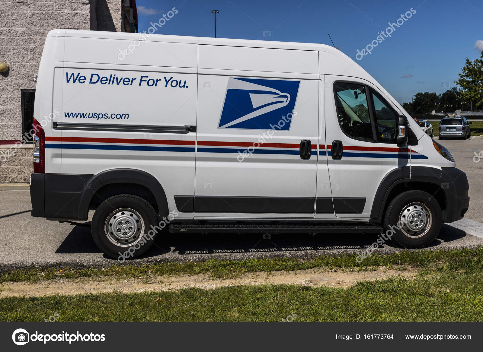 Indianapolis - Circa July 2017: USPS 