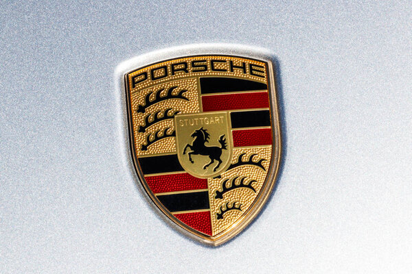 Indianapolis - Circa March 2018: Traditional Porsche Crest with the horse of the Stuttgart coat of arms on a new Cayenne. Porsche Racing Dates to the 1950s II