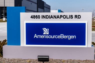 Whitestown - Mart 2018 yaklaşık: Amerisourcebergen ilaç dağıtım merkezi. Walgreens'e (Wba) sahibi Amerisourcebergen yüzde 26 hissesini ben