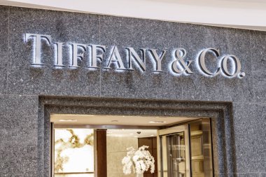 Indianapolis - Nisan 2018 yaklaşık: Tiffany ve a.ş. perakende alışveriş merkezi konumu. Tiffany's değil bir lüks mücevher ve özel perakendeci, New York City v Headquartered