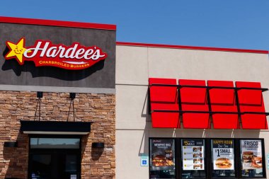 Anderson - Nisan 2018 yaklaşık: Hardee's perakende satış yerini. Hardee ve Carl's Jr. Cke restoranları iştirakleri olan ben