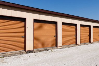 Self depolama ve mini depolama garaj birimleri V Brown sayılı