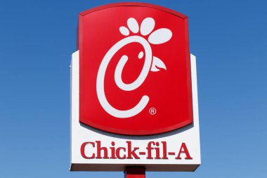 Lafayette - Nisan 2018 yaklaşık: Chick-fil-A perakende satmak Fast Food konum. Chick-fil-A Restoran Pazar günleri kapalı III