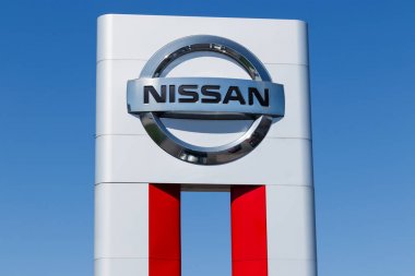 Lafayette - Nisan 2018 yaklaşık: Logo ve tabela bir Nissan araba ve Suv Bayilik. Nissan Renault Nissan İttifakı parçasıdır ben