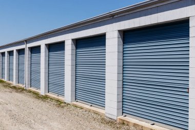 Self depolama ve mini depolama garaj birimleri sayılı 