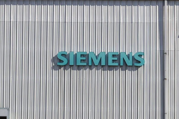 Cincinnati - Şubat 2020: Siemens Akıllı Altyapı Bölümü. Siemens, Avrupa 'nın en büyük endüstriyel üretim şirketidir..