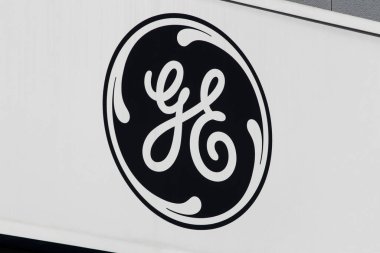 Terre Haute - Mayıs 2020: Genel Elektrik Havacılık Tesisi. Yıllar süren büyümeden sonra GE 'nin yan kuruluşları satması ve binlerce çalışanı işten çıkarması gerekti..