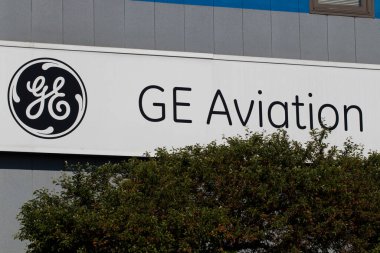 Terre Haute - Mayıs 2020: Genel Elektrik Havacılık Tesisi. Yıllar süren büyümeden sonra GE 'nin yan kuruluşları satması ve binlerce çalışanı işten çıkarması gerekti..