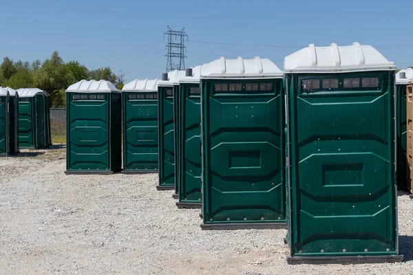 Magazyn Porta Potty Przenośne Toalety Zazwyczaj Widoczne Koncertach Parkach Placach — Zdjęcie stockowe