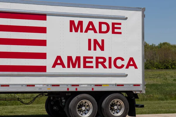 Terre Haute Circa Maio 2020 Caminhão Grande Com Lema Made — Fotografia de Stock