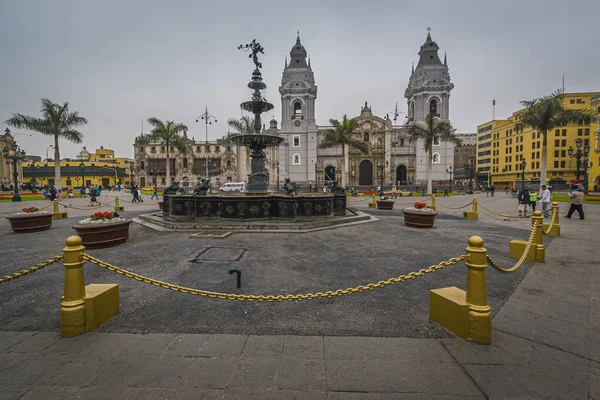 Plaza de Armas or Plaza Mayor, Lima, Peru — 图库照片