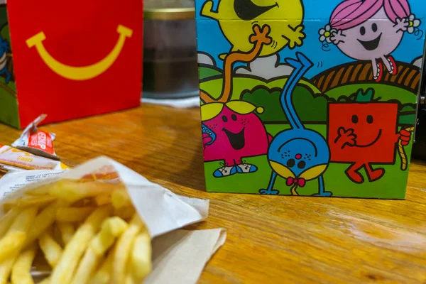 Happy Meal set from McDonalds — Stock Photo, Image