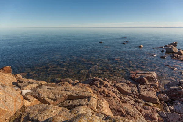 Coast of the Baltic sea in a winter season. — ストック写真