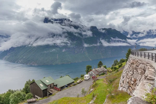 Mirador de la Ruta Turística Nacional Aurlandsfjellet, Noruega . — Foto de Stock