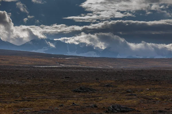 Karanlık Bir Günde Sarek Ulusal Parkı Nın Etkileyici Manzarası Seçici — Stok fotoğraf