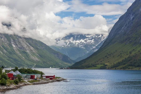Fim Fiorde Bela Paisagem Norueguesa Vista Dos Fiordes Noruega Reflexão — Fotografia de Stock