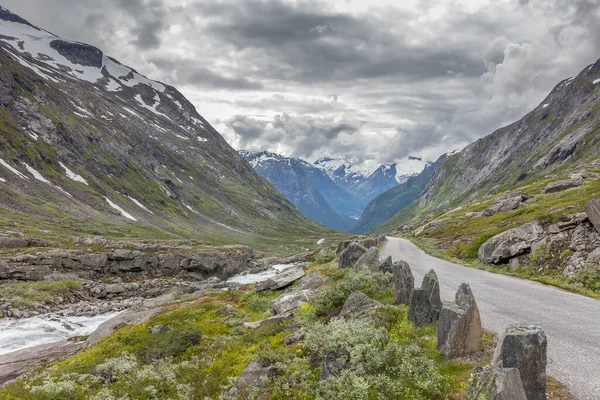 Norská Krajina Trollstigen Centrum Pozadí Národní Cesta Geiranger Trollstigen Více — Stock fotografie