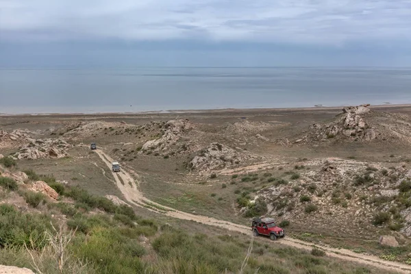 Ustyurt Plateau Tourists Travel Car District Boszhir Bottom Dry Ocean — Stock Photo, Image