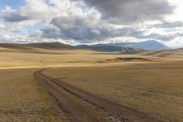 Cesta Poušti Střední Asie Mezi Ruskou Altají Mongolskem — Stock fotografie