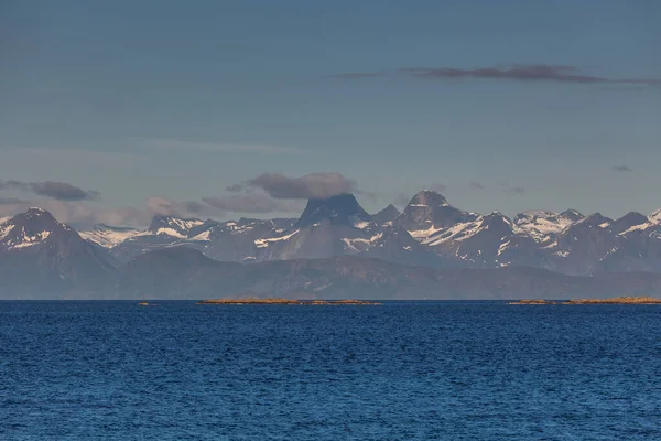 Lofoten Summer Landscape Lofoten Norveç Nordland Eyaletinde Yer Alan Bir — Stok fotoğraf