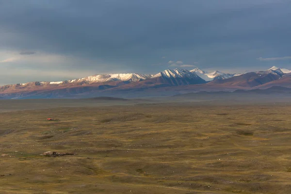 Krajobraz Mongolii Park Narodowy Altai Tavan Bogd Bayar Ulgii — Zdjęcie stockowe