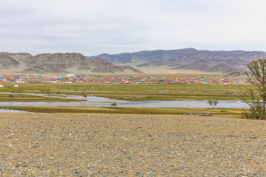 Moğolistan manzarası. Bayar-Ulgii 'deki Altai Tavan Bogd Milli Parkı