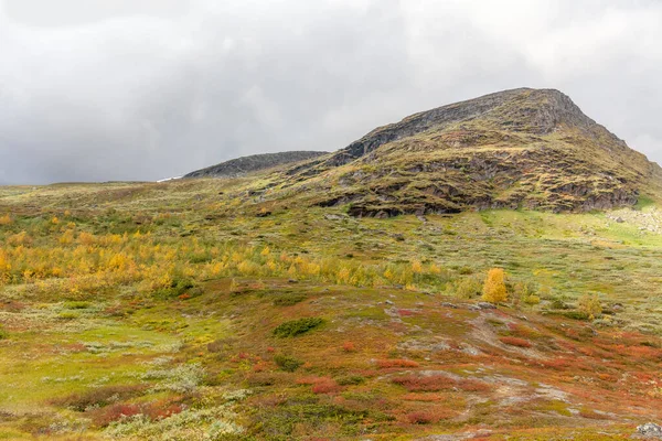 Krásná Divoká Příroda Národního Parku Sarek Švédsku Laponsko Zasněženými Vrcholky — Stock fotografie