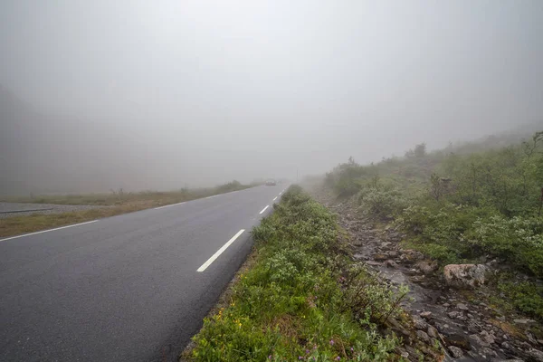 Výhled Parkoviště Cestě Trollí Stezce Trollí Stezka Trollstigen Hadovitá Horská — Stock fotografie