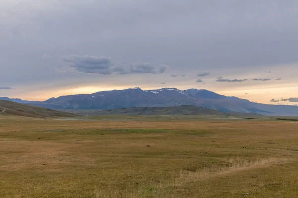 Монгольські Пейзажі Горах Алтаю Широкий Пейзаж — стокове фото