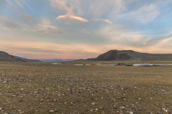 Droge Mongoolse Landschappen Het Altai Gebergte Bij Zonsondergang — Stockfoto