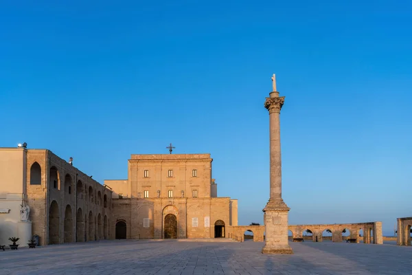 stock image Sunset at Santa Maria di Leuca. Santa Maria di Leuca, Colonna Corinzia - Salento, Lecce, Apulia, Italy . Religious symbol, crucifix, cross - Immagine