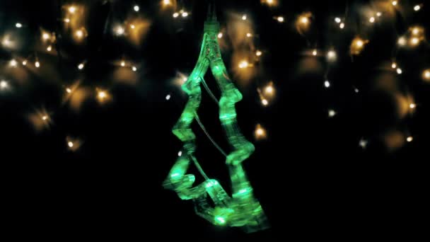 Brillante Árbol Navidad Contra Cielo Nocturno Abstracción Guirnaldas Fondo Para — Vídeos de Stock