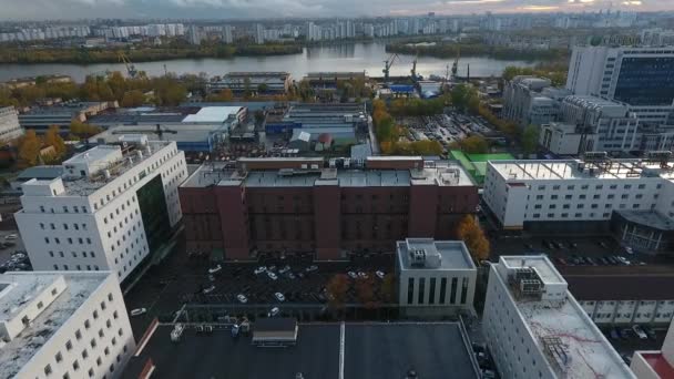 Αεροφωτογραφία Της Βιομηχανικής Περιοχής Επιχειρηματικό Κέντρο Εργοστάσιο Κατασκευές Και Λιμενικοί — Αρχείο Βίντεο