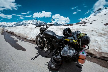 Leh 'ten Ladagh' a olan yolculuğum. Dünyanın en yüksek yolu. Hindistan Himalayaları