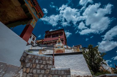 Leh 'ten Ladagh' a olan yolculuğum. Dünyanın en yüksek yolu. Hindistan Himalayaları