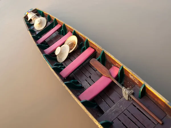 Abandoned boat — Stock Photo, Image