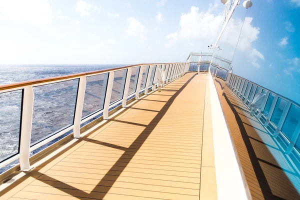 Cruise Ship Empty Open Deck — Stock Photo, Image