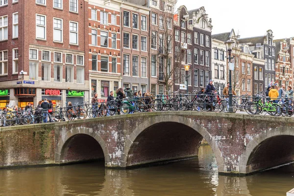 Amsterdam Países Bajos Marzo Calles Ciudad Con Canales Marzo 2014 —  Fotos de Stock