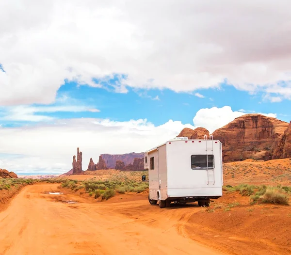 Motorhome Estrada Monument Valley Utah Eua — Fotografia de Stock