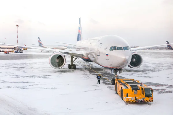 Moskou Rusland December 2016 Vliegtuig Parkeren Sheremetyevo Airport December 2016 — Stockfoto