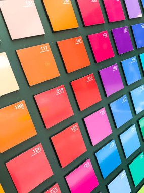 el çeşitli renk örnekleri