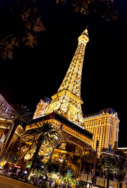 LAS VEGAS, NEVADA - 28 de mayo: hotel en París el 28 de mayo de 2015 en Las V — Foto de Stock