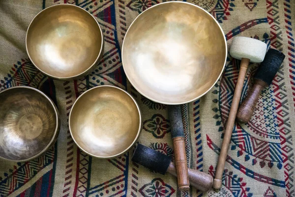 Accessories for sound massage. Tibetan singing bowls treatment — Stock Photo, Image