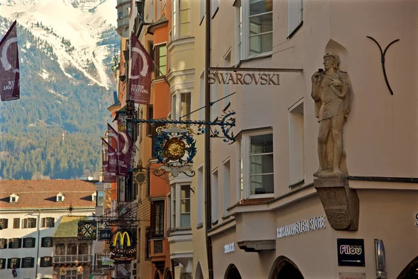インスブルック オーストリアの旧市街 ストック画像