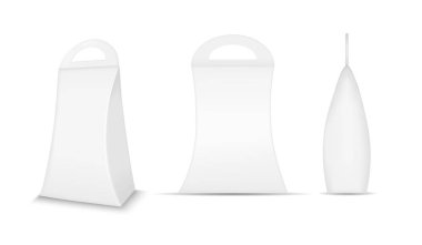 Askı yuvası olan gerçekçi kağıt veya plastik ambalaj kutusu