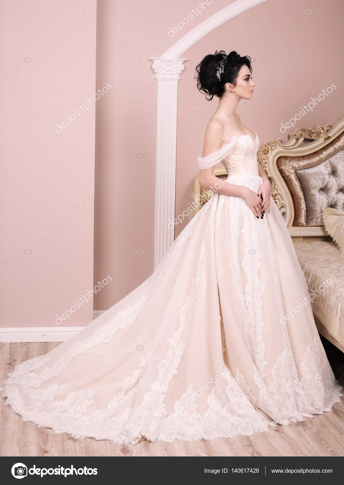 Dark Hair Styles for Wedding Dress