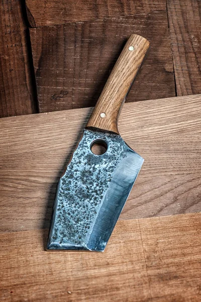 Noże kute ręcznie robione — Zdjęcie stockowe