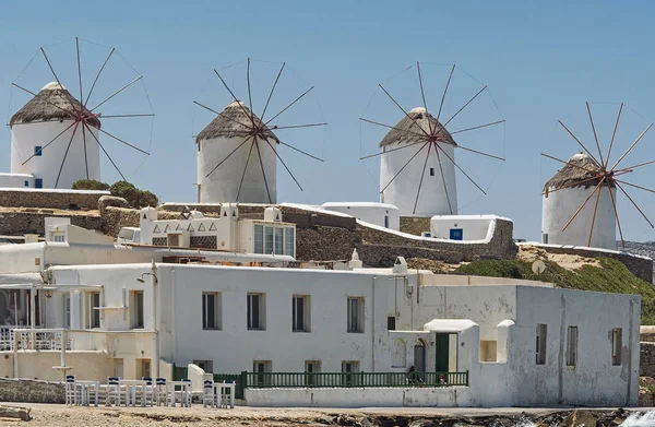 Veduta dei mulini a vento Mykonos, Grecia — Foto Stock